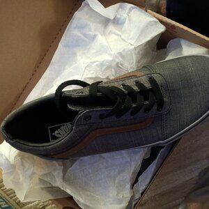 boys vans shoes